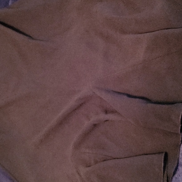 black skirt - Picture 2 of 2